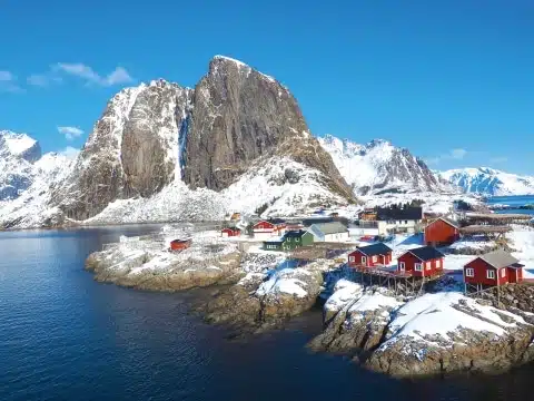 Hamnøy auf den Lofoten im Winter (c) Adobe Stock Hamnøy auf den Lofoten im Winter (c) Adobe Stock